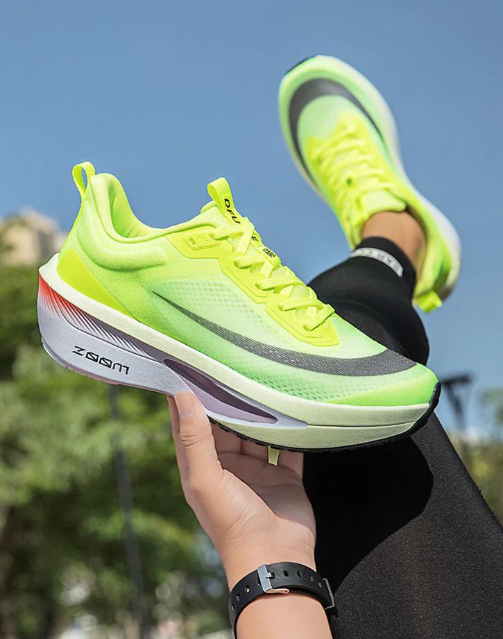 NIKE ZOOM